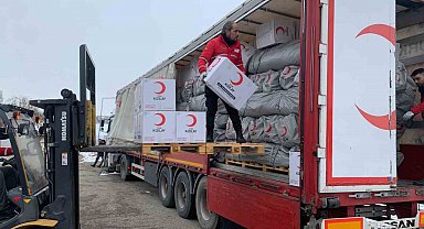 Kızılay depremzedelere destek için ekiplerini seferber etti