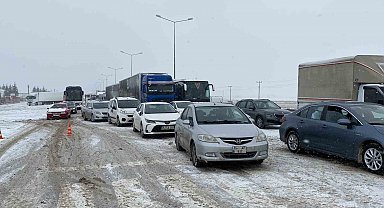 Konya-Kulu karayolu trafiğe kapatıldı