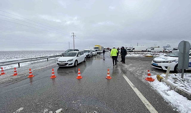 Konya'da ulaşıma kar engeli