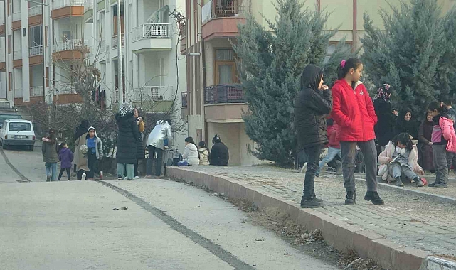 Konya'daki deprem Aksaray'ı da salladı