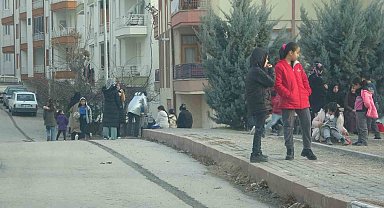 Konya'daki deprem Aksaray'ı da salladı