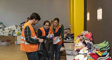 Mersin'de depremzedeler için 7 dayanışma merkezi kuruldu