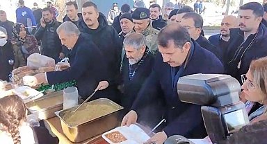 MSB: "11'inci Komando Tugayımız aralıksız sıcak yemek dağıtmayı sürdürüyor"