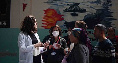 Tarsus'ta depremden etkilenen aileler sağlık taramasından geçti