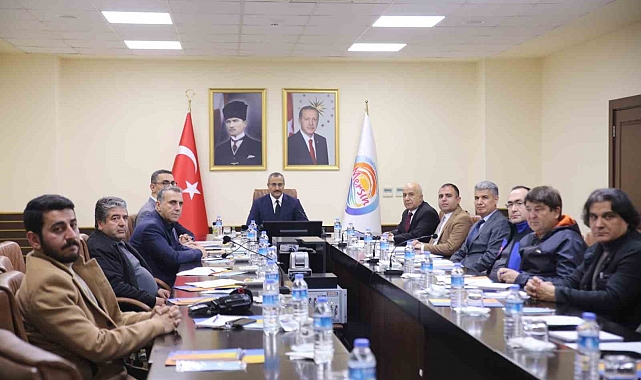 Vali Vekili Sarıfakıoğulları: "Mersin'e deprem bölgesinden 180 bin kişi geldi"