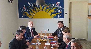 CHP Genel Başkanı Kılıçdaroğlu, Sol Parti Başkanlar Kurulu Üyesi İşleyen ile görüştü