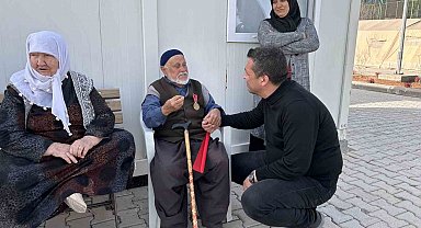 Depremzede Kıbrıs Gazisi'nden Kayseri'ye ve Başkan Büyükkılıç'a teşekkür