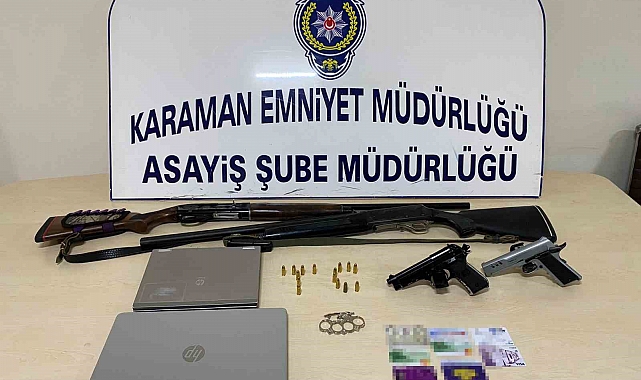 Hatay'da enkazdan çaldığı polis tabancasını satmaya çalışırken yakalandı
