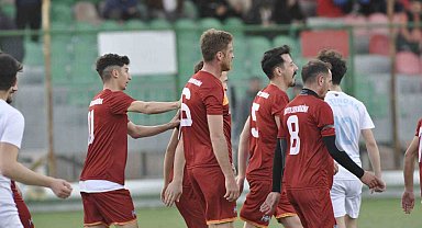 Kayseri Süper Amatör Küme: Erciyes Esen Makine: 2- Akkışlaspor: 0