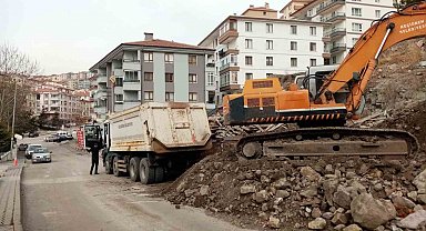 Keçiören'de yeni yollar açılıyor
