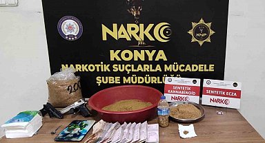 Konya'da 4 adrese uyuşturucu baskınında 6 tutuklama