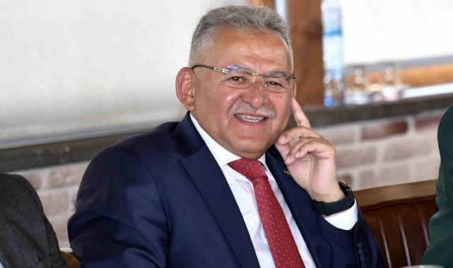 Bakan Akar ve Başkan Büyükkılıç'tan 'Ekmeğe Zam' Açıklaması
