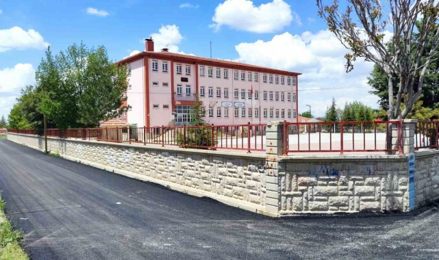 Ereğli'de asfalt çalışmaları sürüyor