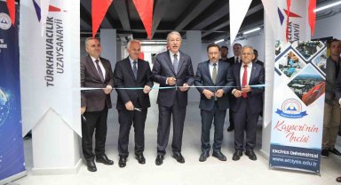 ERÜ'de TUSAŞ Uzay Bilimleri ve Uydu Teknolojileri Laboratuvarı'nın açılışı gerçekleştirildi