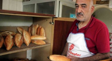 Fırıncılar ve Uncular Odası Başkanı Aslan: "Ekmeği 4 TL'den satıyoruz"