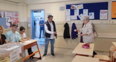 Genelkurmay Başkanı Güler ve eşi oyunu kullandı