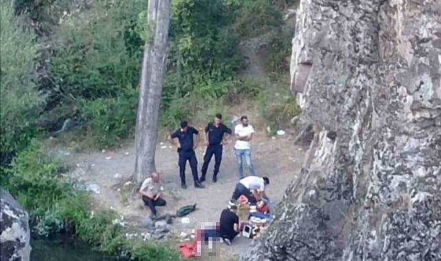 17 yaşındaki çocuk serinlemek için girdiği suda boğuldu