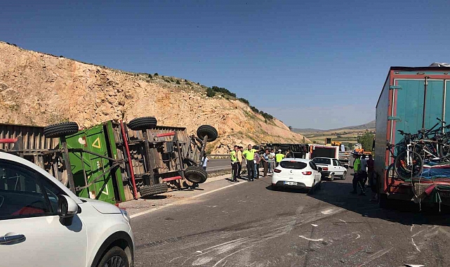 Kayseri'de Zincirleme Kaza: 5 Yaralı