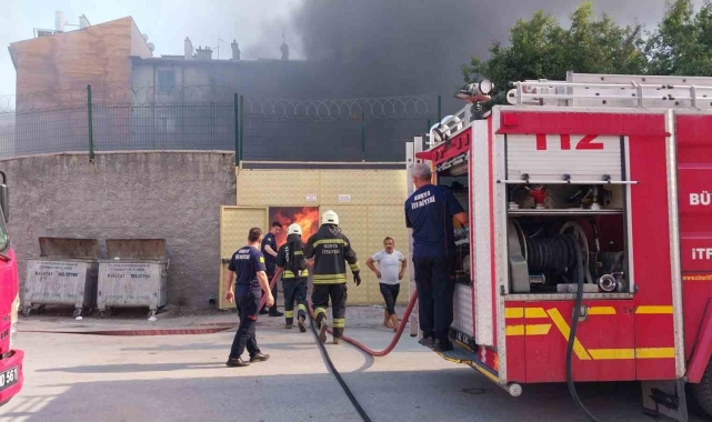 Konya'da depo yangını