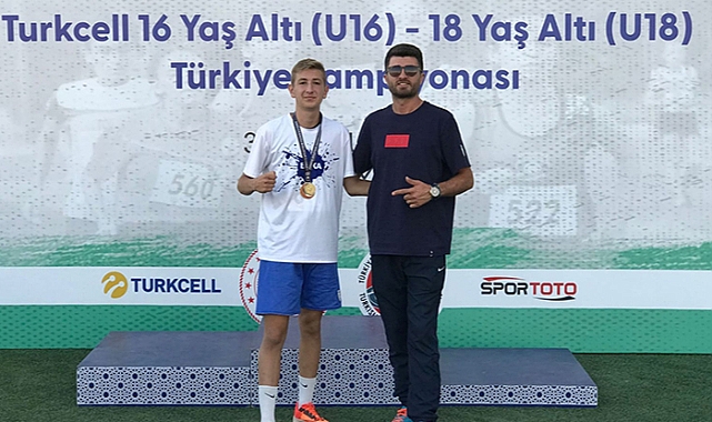 Karamanlı Genç Atlet Görkem Arıkan, 2023 Sezonunda Atletizmde Unutulmaz Başarıya İmza Attı: 8 Türkiye Şampiyonasında 8 Altın Madalya