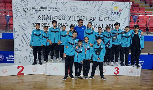 Karamanlı güreşçiler Türkiye finallerinde