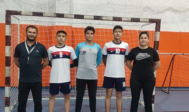 Niğde Belediyesi Hentbol takımından milli takıma üç oyuncu seçildi