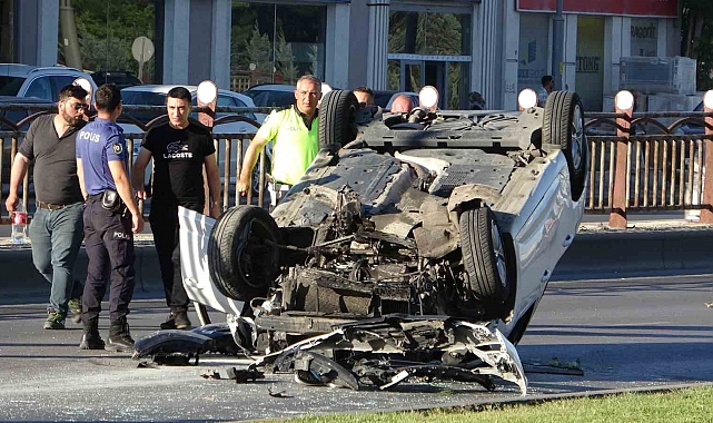 Otomobil takla attı, kadın sürücü yaralandı