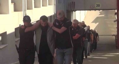 Adana'da DEAŞ'e yönelik operasyonda 17 terör örgütü mensubu yakalandı
