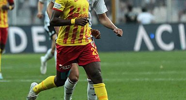 Carlos Mane ligdeki ilk golünü attı