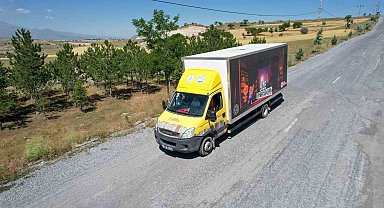 Gezici Kütüphane az gitti uz gitti dere tepe düz gitti