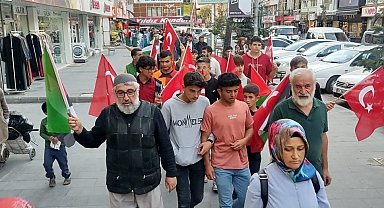 Filistin'e doğru yürüyen gruba Niğde'den de katılanlar oldu