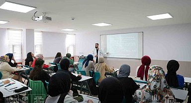 Lise Medeniyet Akademileri'nde "Fuat Sezgin Eğitim Yılı" coşkuyla başladı