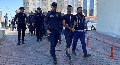 Narkotik Operasyonu'nda 15 Kişi Adliyede