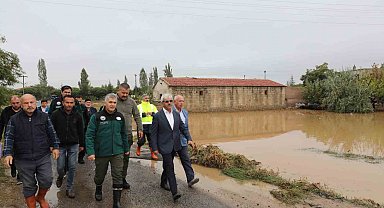 Niğde Valisi Çelik, sel bölgesinde inceleme yaptı