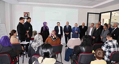 "Başkan Yalçın her alanda Talas'a değer katıyor"