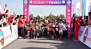 Spor A.Ş.'den 1000 kişilik cumhuriyet koşusu