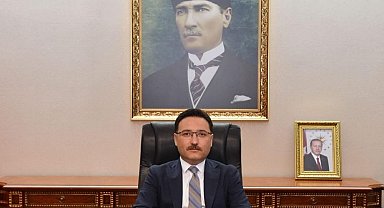 Vali Çiçek: "Muhtarlık, devlet ile vatandaş arasında en yakın temas noktasıdır"