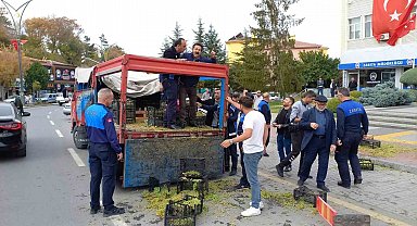 Satıcı kasasını belediyeye attı