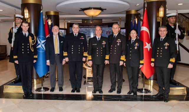 NATO MARCOM Komutanı Utley, Deniz Kuvvetleri Komutanlığını ziyaret etti