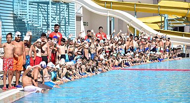 2 bin 500 kişi ile 2. Yaz Dönemi Spor Şenliği düzenlendi