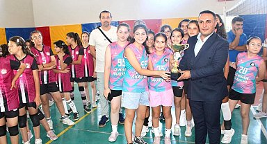 Aksaray'ın Sultanhanı ilçesinde voleybol turnuvası