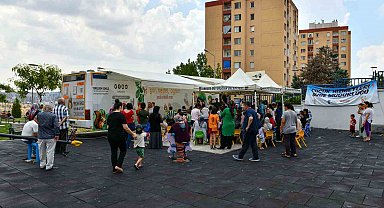 Ankara Büyükşehir'in "Çocuk etkinlik aracı" ile doya doya yaz tatili