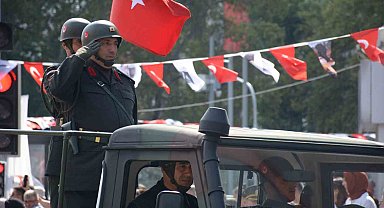 Ankara'da 30 Ağustos Zafer Bayramı korteji