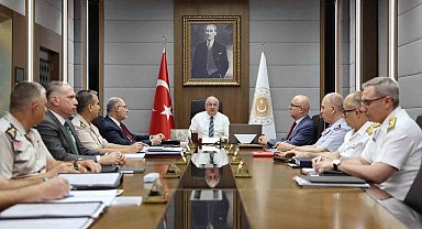 Bakan Güler: "Milletimizin bekasını koruma noktasında gerekli güç ve kudrete sahibiz"