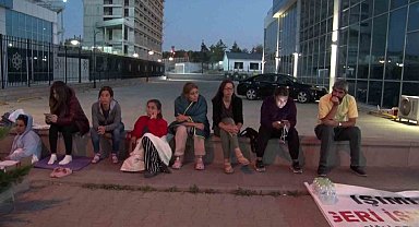 Çiğli Belediyesi'nde işten çıkarılan işçiler 56 gündür eylemlerini sürdürüyor