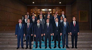 Cumhurbaşkanı Yardımcısı Yılmaz ve TOBB Yönetim Kurulu Üyeleri bir araya geldi