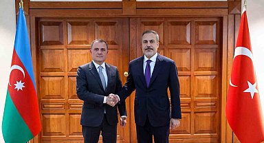 Dışişleri Bakanı Fidan, Azerbaycanlı mevkidaşı ile bir araya geldi