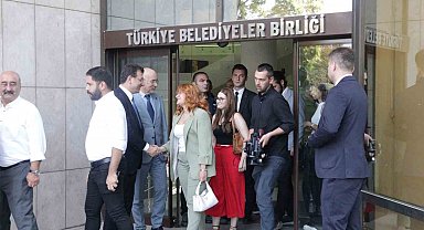Ekrem İmamoğlu'ndan '5 yıl siyasi yasak' iddiasına açıklama geldi