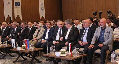 Işık: "Projelerimizi yaparken, paydaşlarımıza en önemlisi tarımsal üretim yapan çiftçilerimize inandık"