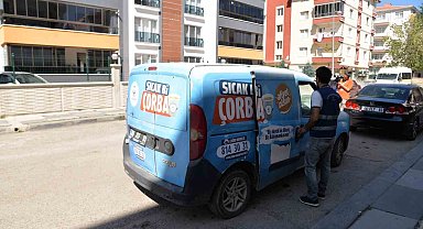 Kahramankazan Belediyesinden ihtiyaç sahiplerine sıcak yemek hizmeti